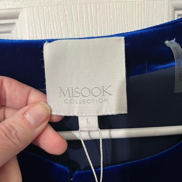 NWT MISOOK Blue Velvet Cardigan with ruffle sleeves. Size Large. - Picture 4 of 11